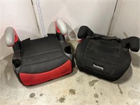 2 booster seats