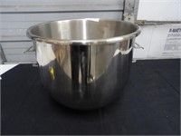NEW 20 QT STAINLESS STEEL MIXER BOWL