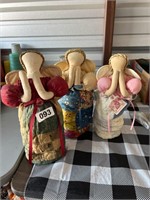 3 Quilt Dolls U231