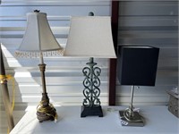 3 Table Lamps U232