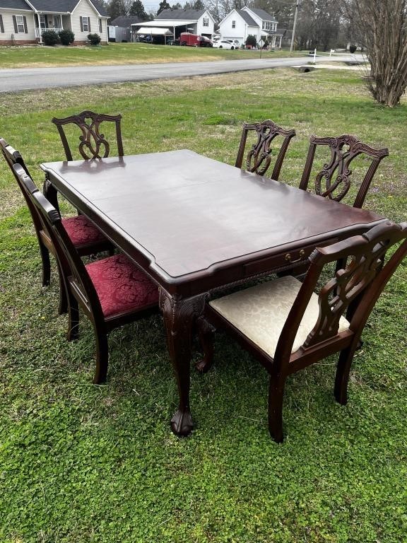 Stanley Formal Dining Table w/6 Chairs U241