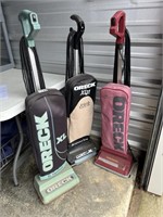 3 Oreck Vacuum Cleaners U235