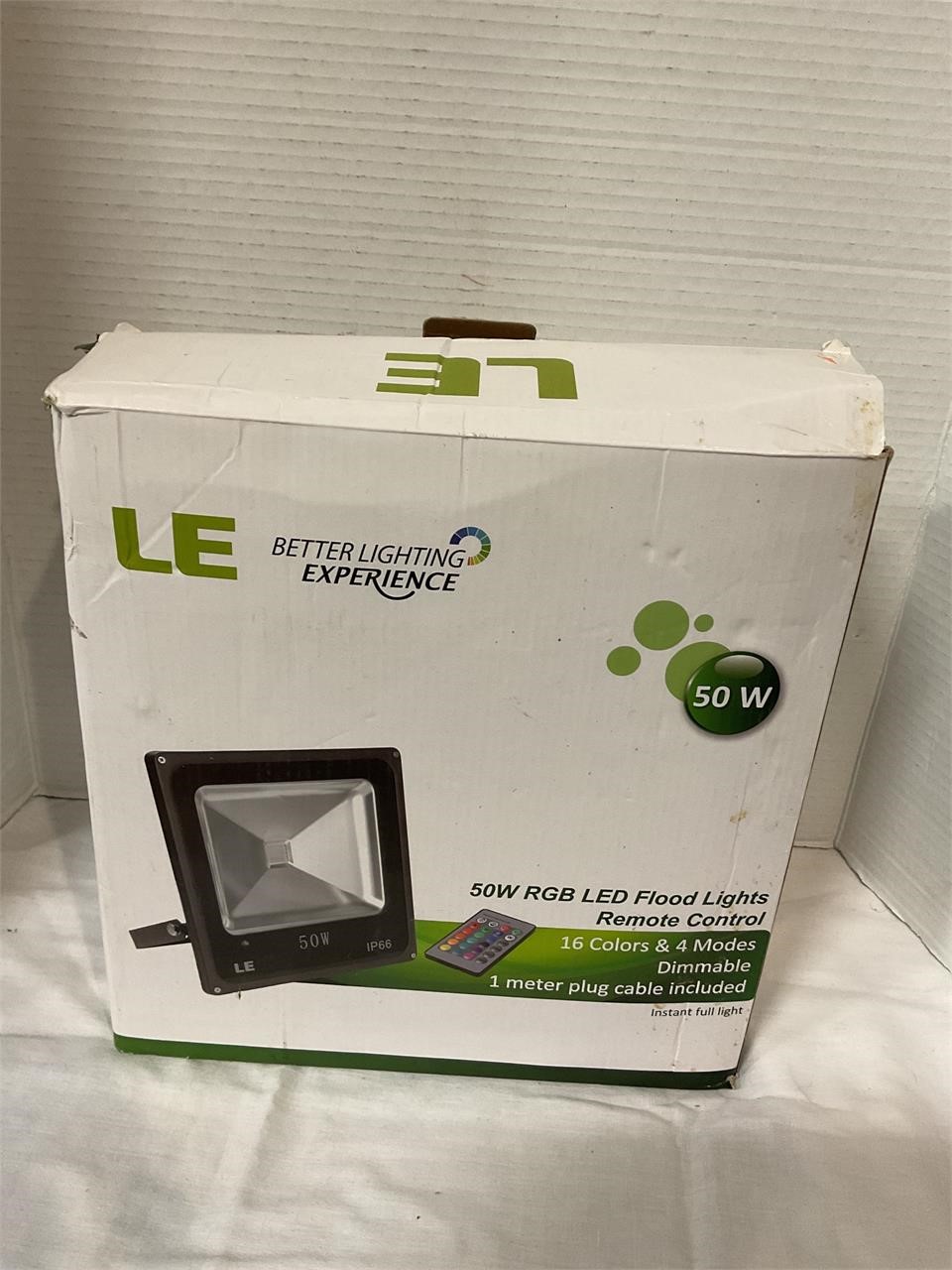 Floodlight with remote