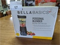 Bella Basics Personal Blender- Appears New