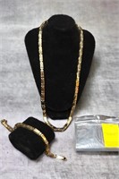 14K Gold Necklace & Matching Bracelet 130 Grams