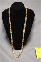 18K Gold Necklace 90.2 Grams
