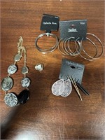 NEW WOMENS JEWELRY BUNDLE