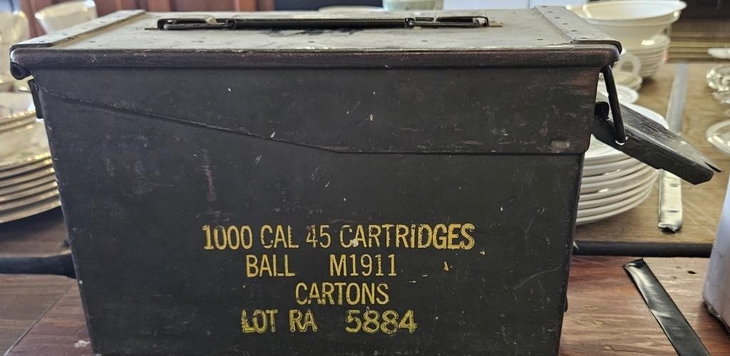 Vintage U.S Millitary Metal Ammunition Box