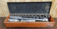 14 Piece Socket Wrench Set