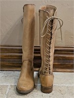 Ladies Soft Leather Tan Fashion Boots. Never