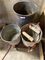 Large lubricant can on rollers, two buckets one