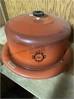 Vintage cake pan and cover, sun tea jug. And
