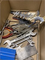 Wrenches, die sets and detailing hammers