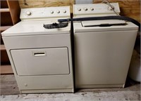Whirlpool Gas Washer And Dryer Set