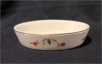 Hall Jewel T Autumn Leaf Oval Baker 12oz 6 7/8"