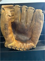 Vintage Velvotan Ted Williams Baseball Glove