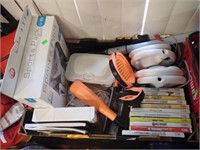 WII LOT W/ CONSOLE, GAMES, ACCESSORIES