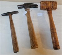 U - LOT OF HAMMERS & MALLET (L80)