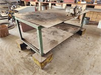 Work bench on wheels