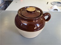 USA Brown Bean Pot with Lid Resale  $18-25