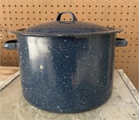 Graniteware Pot 10”