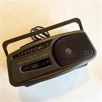 Lenoxx Sound AM/ FM Cassette Recorder