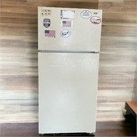 Hot Point Refrigerator/ Freezer