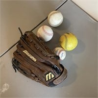 Baseball Glove w/ Baseballs