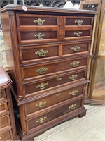 Basset Chest of drawers