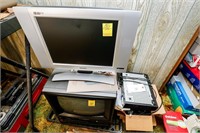 Magnavox Flat Screen TV 15"; Vintage MGN TV VCR