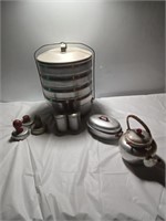 Vintage metal kitchen lot