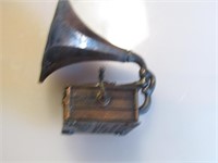 Miniature Phonograph Victrola Durham Industries