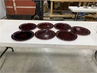 7 red plates