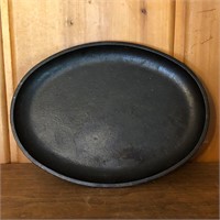 Lodge Cast Iron 7.5 x 10 Oval Platter