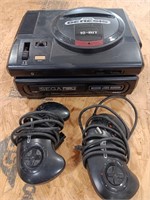 Sega Genesis- untested, 2 controllers