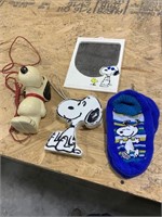 Peanuts -Snoopy Telephone, Radio, Mirror,Socks