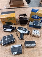 Video cameras/3 view finders (untested)