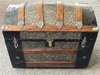 Antique Wood and Metal Trunk 30.5” x 17” x 25”