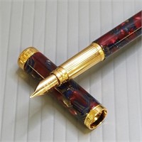 Waterman Ideal fountain pen with 18K nib and case