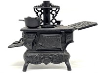 Crescent Cast Iron Salesman Sample Stove 10” x