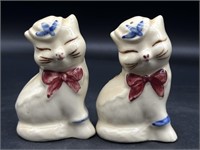 Shawnee Puss in Boots Cat Salt and Pepper Shakers