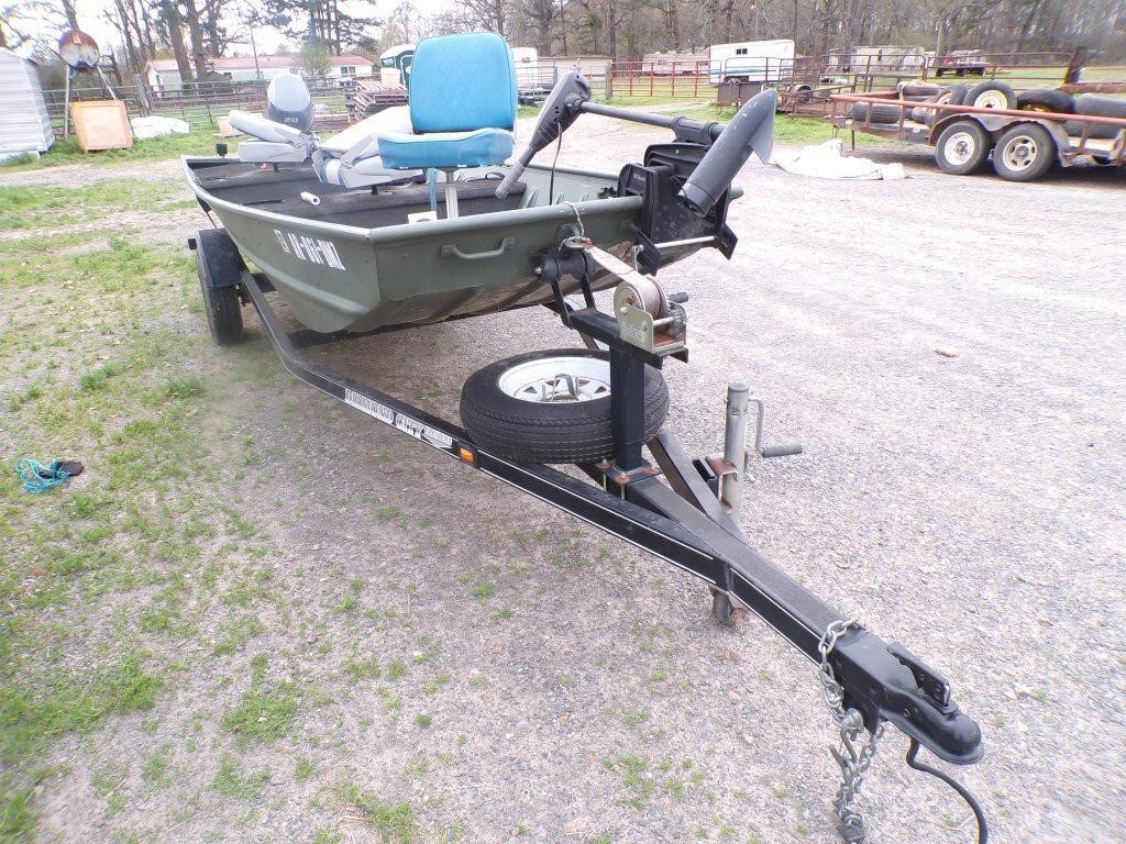 ALUMACRAFT 5'X15' FISHING BOAT