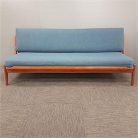 Arne Wahl Iversen pull-out sofa (some staining to