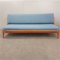 Arne Wahl Iversen pull-out sofa (some staining to