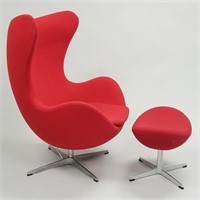 Arne Jacobsen Fritz Hansen upholstered egg chair