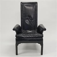 Italian (?) black leather vintage arm chair: