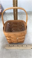 1995 Longaberger Basket w/protector