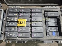 Battery transport boxes with charging units and