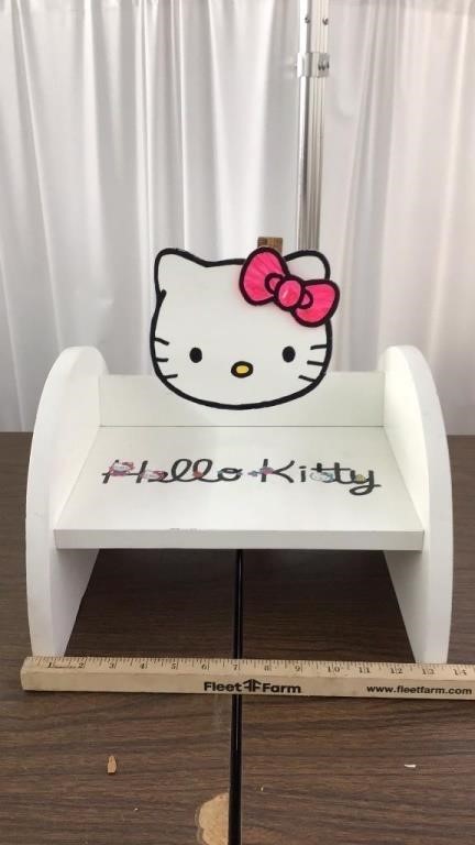 Hello Kitty step stool