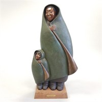 Martha Pettigrew bronze statue "The Enduring